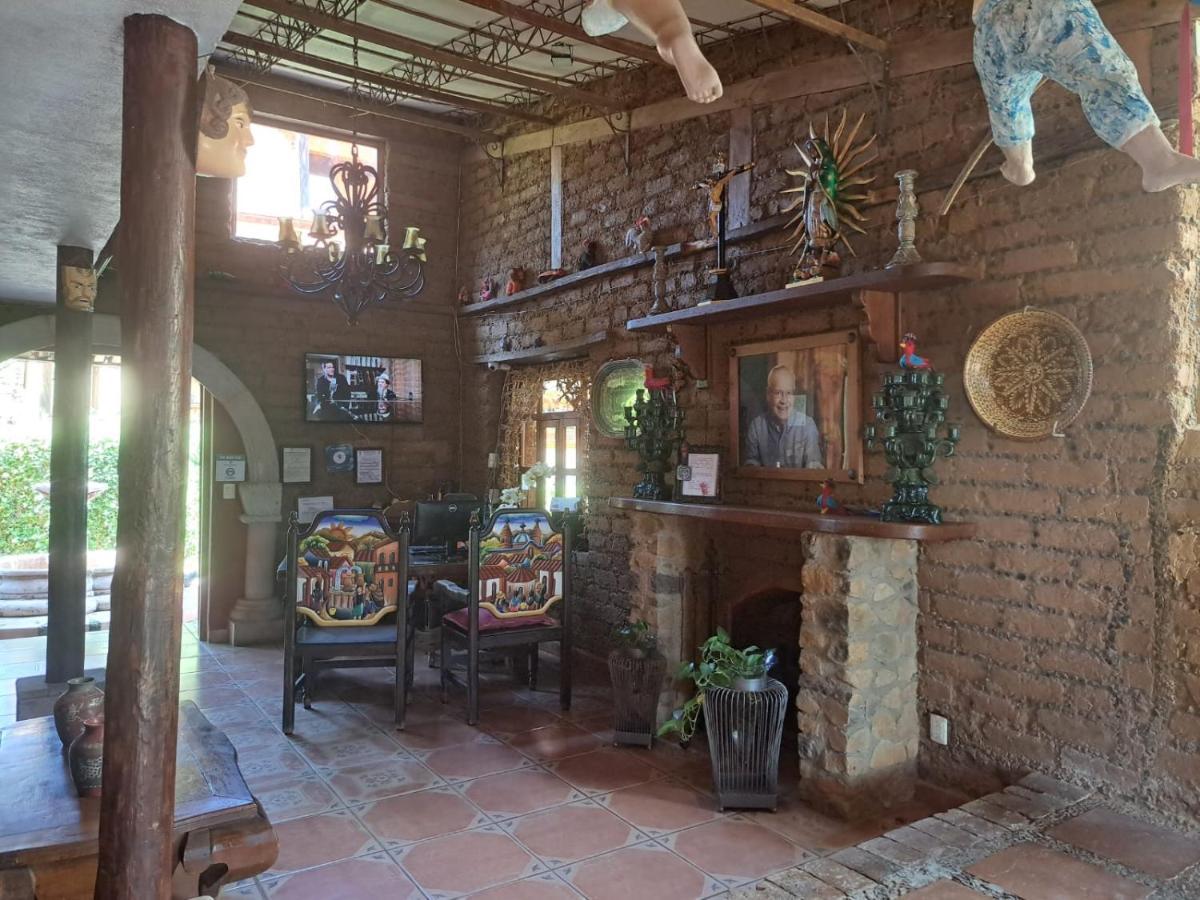 利克希生态酒店 Pátzcuaro 外观 照片