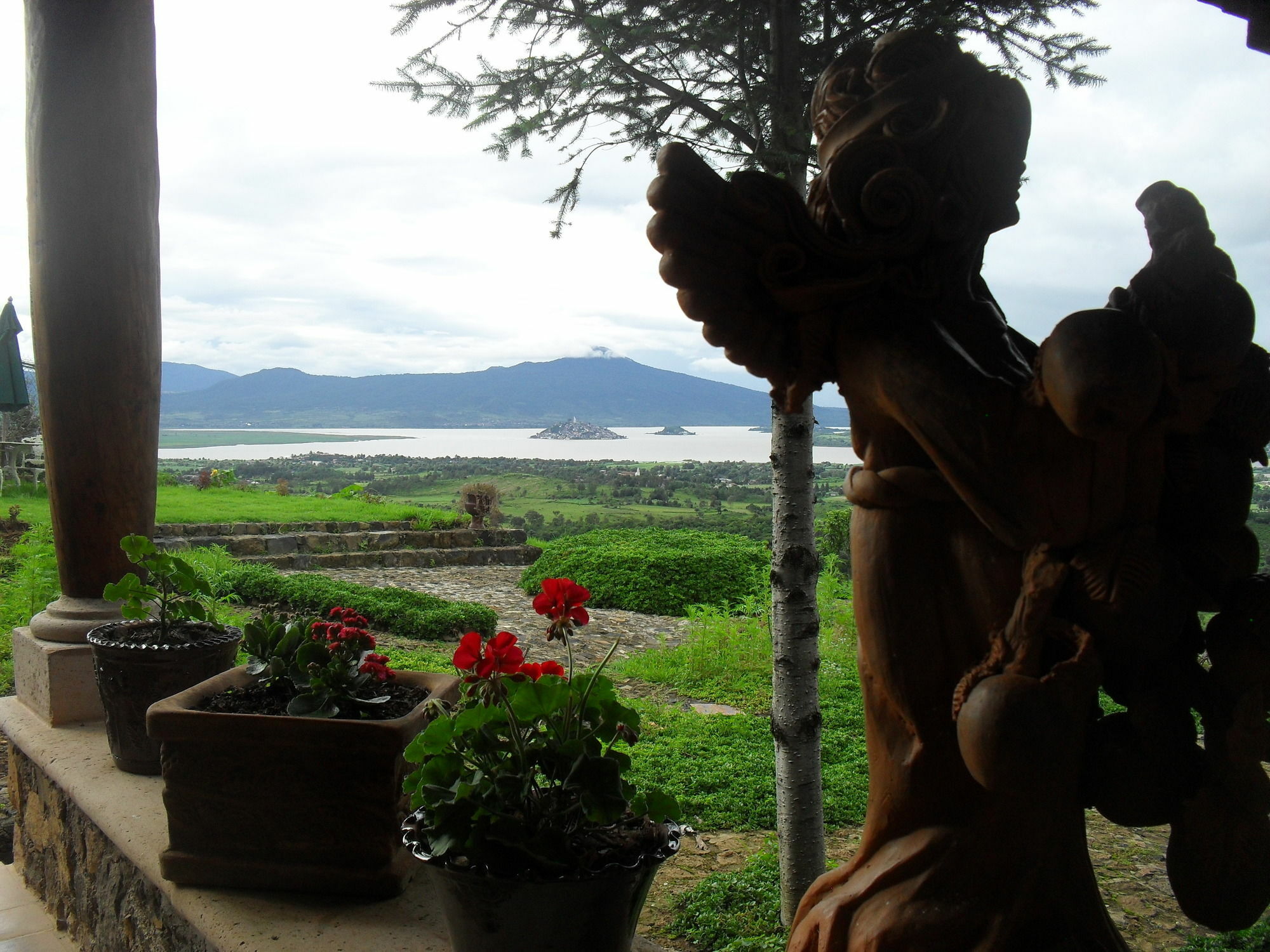 利克希生态酒店 Pátzcuaro 外观 照片